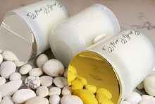 Load image into Gallery viewer, "Lemongrass White Tea" Scented Candle.