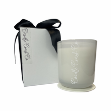 Load image into Gallery viewer, &quot;Lemongrass White Tea&quot; Scented Candle.
